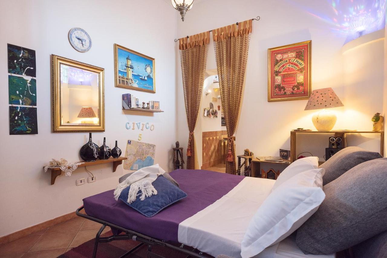 Civico 5 Appartament Napoli Centro Apartment ภายนอก รูปภาพ