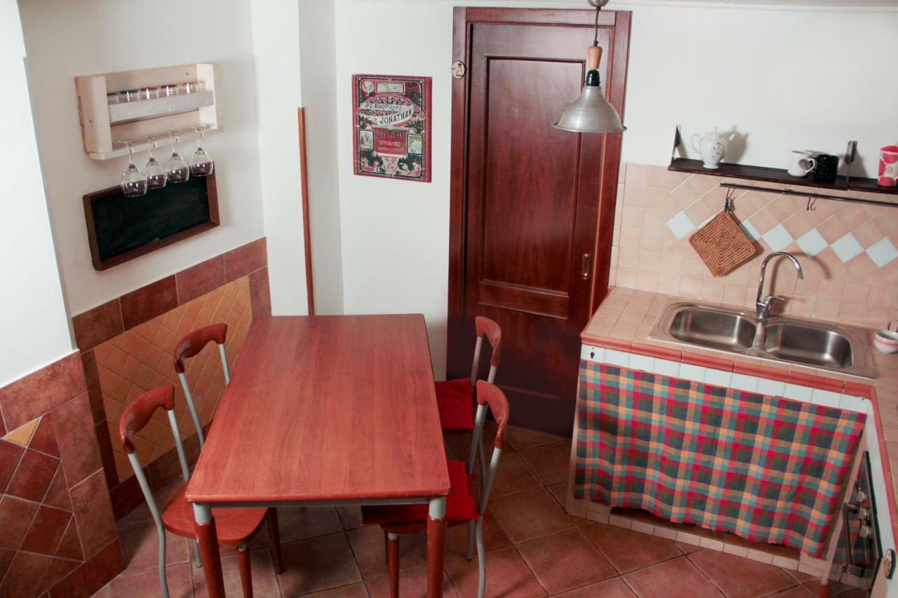 Civico 5 Appartament Napoli Centro Apartment ภายนอก รูปภาพ