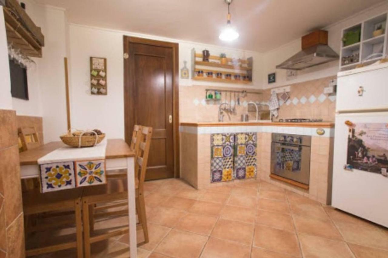 Civico 5 Appartament Napoli Centro Apartment ภายนอก รูปภาพ